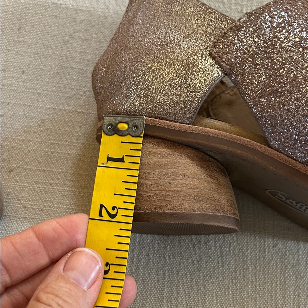Sofft Shoes Women’s 7.5 Metallic Carleigh Peep Toe Chunky Heels Comfort Cushion - Picture 5 of 13